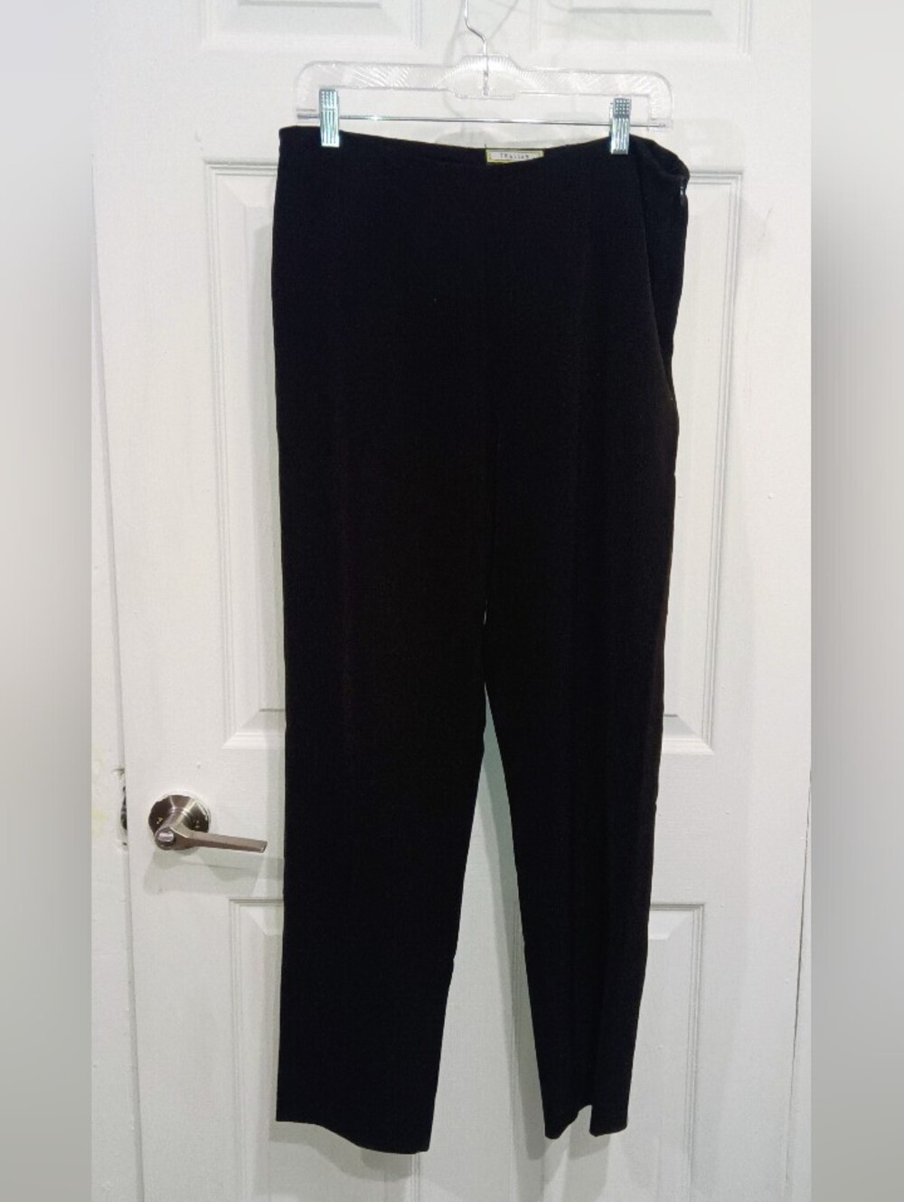 Thalian Dark Brown Straight-Leg Women's Pants - Classic Tailored Fit